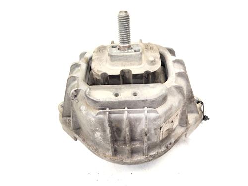 Used Engine mount BMW 1 (E87) 118 d (122 hp) 27608998