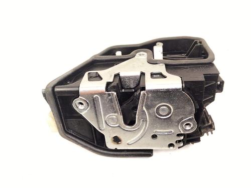 front-left-lock-bmw-3-f30-f80-2011-2012-2013-2014-2015-2016-2017-2018-27377197 main image