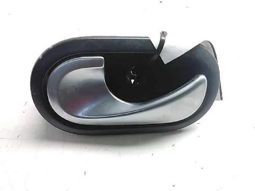 Used Front left interior door handle Front left interior door handle 10560864 10560864
