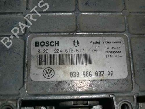 Engine control unit (ECU) VW POLO III (6N1) 60 1.4 | BP185665M57 