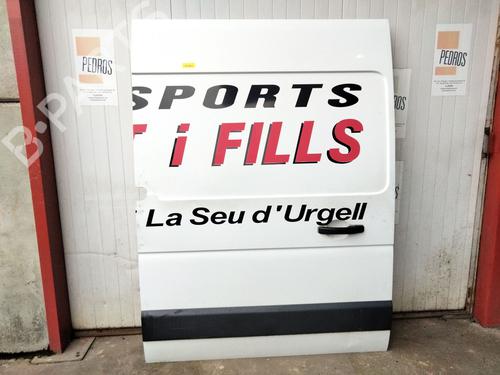 Used Right slide door RENAULT MASTER III Van (FV) 2.3 dCi 150 FWD (FV0F, FV03, FV09) (150 hp) 32059643