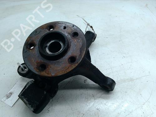 Used Left front steering knuckle MERCEDES-BENZ VITO Van (W638) 112 CDI 2.2 (638.094) (122 hp) 30111436