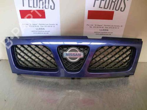 Used Grille NISSAN TERRANO II (R20) 2.7 TDi 4WD (125 hp) 1324451