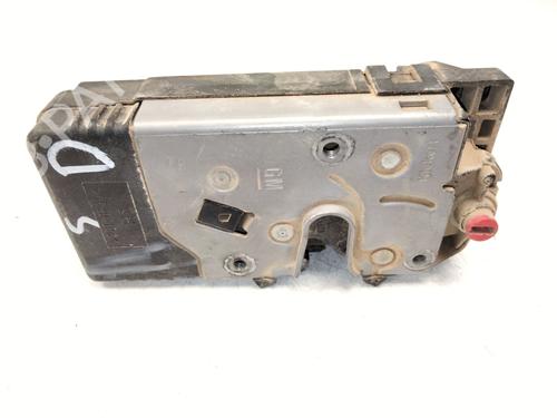 Used Front right lock OPEL VIVARO A Bus (X83) 2.0 CDTI (F7, J7, A07) (114 hp) 30157417