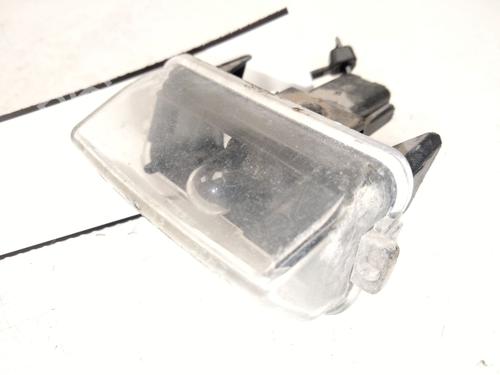 Nummerpladelys Nummerpladelys TOYOTA VERSO (_R2_) 2.0 D-4D (AUR20_, AUR20R) (124 hp) 34162405 34162405