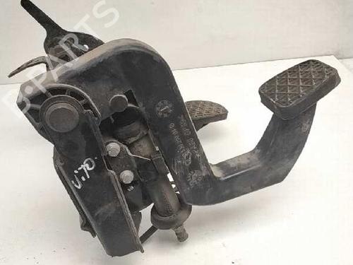 Clutch pedal MERCEDES-BENZ VITO / MIXTO Van (W639)  | BP12824414I13 