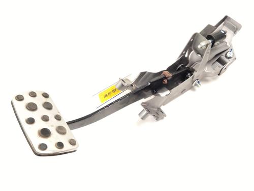 Used Break pedal SUBARU XV (GT) 2.0 i AWD (GT7) (156 hp) 27679767