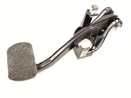 Used Break pedal MERCEDES-BENZ C-CLASS Coupe (C204) C 220 CDI (204.302) (170 hp) 25229760