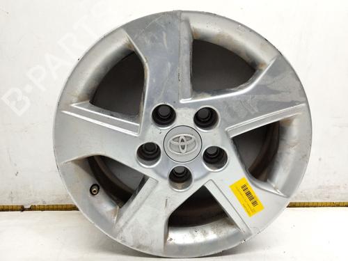 Fælk TOYOTA AURIS (_E15_) 1.8 Hybrid (ZWE150_, ZWE150R) (136 hp) 31630405