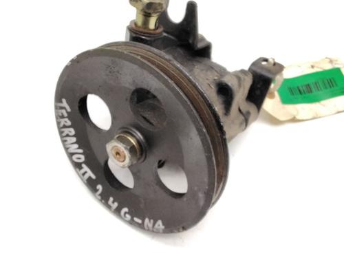 Used Steering pump NISSAN TERRANO II (R20) 2.4 4WD (118 hp) 25225459