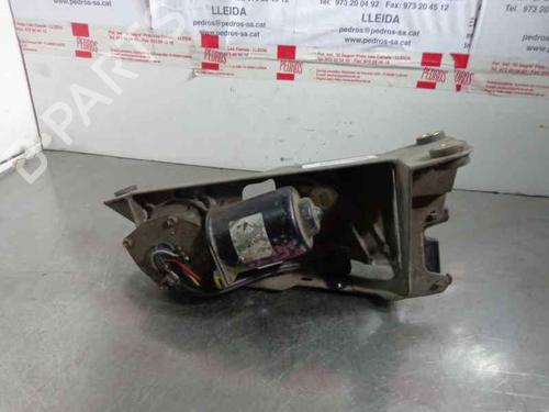 Used Front wiper motor RENAULT TWINGO I (C06_) [1993-2012]  1924386