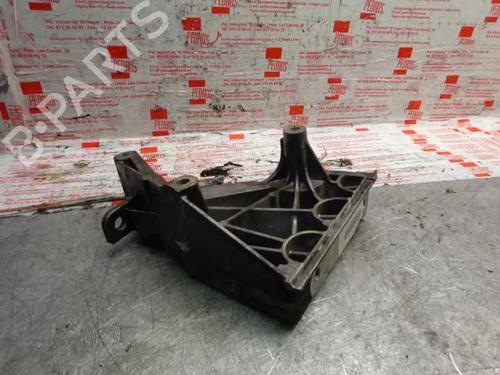 Used Engine mount Engine mount 10261674 10261674