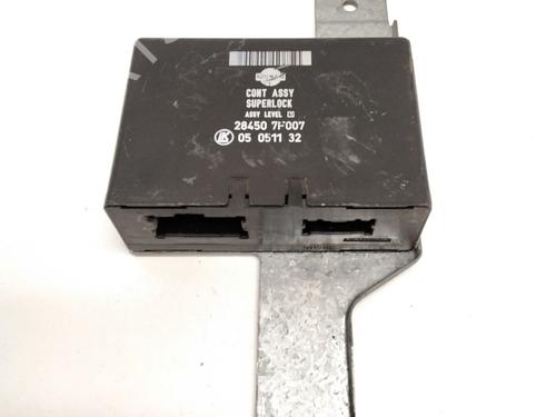 Used Electronic module NISSAN TERRANO II (R20) 2.7 TDi 4WD (125 hp) 17659961