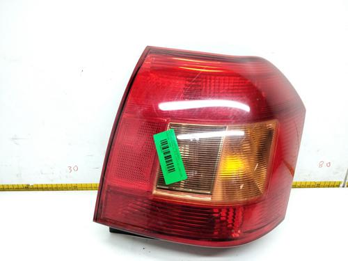 Used Left taillight TOYOTA COROLLA (_E12_) 2.0 D-4D (CDE120R, CDE120L_) (110 hp) 17332435