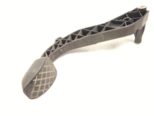 clutch-pedal-audi-a5-8t3-8k1721316-2007-2008-2009-2010-2011-2012-2013-2014-2015-2016-2017-22908039 main image