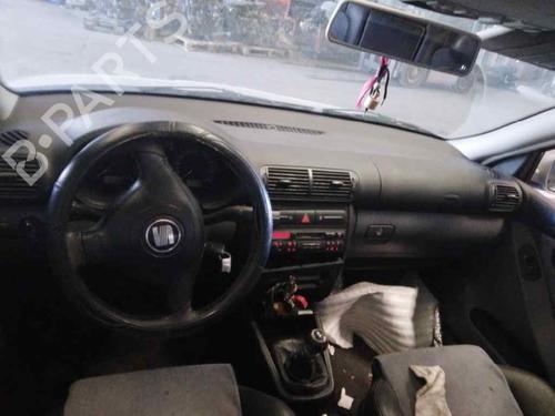 Venstre bak utvendig håndtak SEAT TOLEDO II (1M2)  | BP10654928C130 