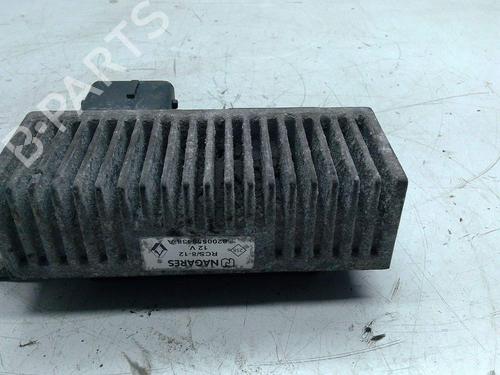 electronic-module-opel-vivaro-b-bus-x82-2014-2015-2016-2017-2018-2019-30180593 main image
