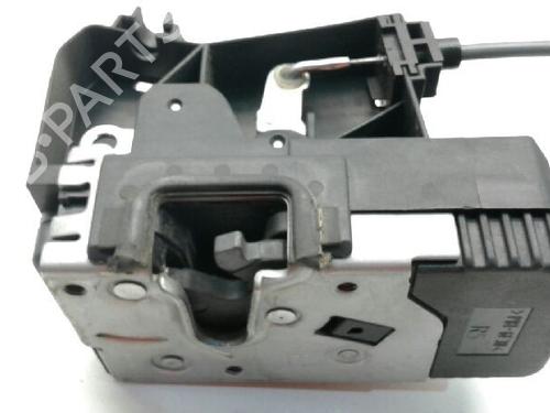 Front right lock OPEL ZAFIRA A MPV (T98) 2.0 DTI 16V (F75) | BP7256846C97 
