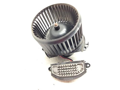 Heater blower motor BMW 2 Gran Tourer (F46)  | BP16702833M62 