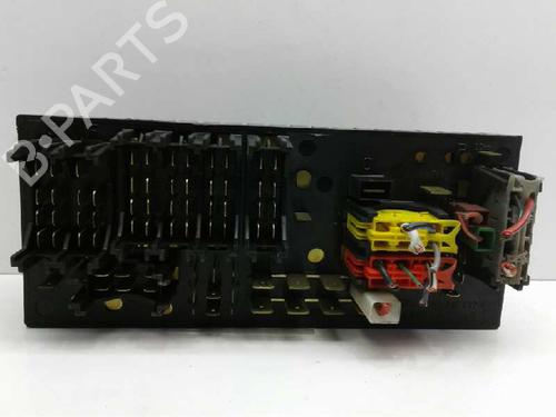 Fuse box AUDI 80 B4 Avant (8C5) | BP11638675E1