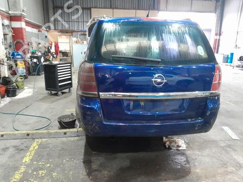 Left headlight OPEL ZAFIRA / ZAFIRA FAMILY B (A05) 1.9 CDTI (M75) | BP31145821C28 