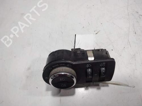 Used Headlight switch Headlight switch 9286310 9286310