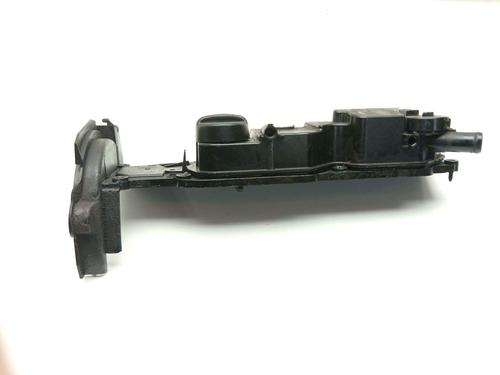 Used Valve cover Valve cover 38950442 38950442