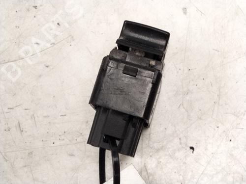 Used Right front window switch Right front window switch 36886754 36886754