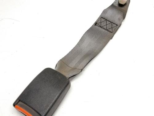 Used Seat buckle NISSAN TERRANO II (R20) 2.7 TDi 4WD (125 hp) 21064630