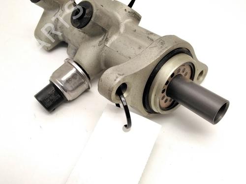Used Brake master cylinder NISSAN NAVARA NP300 (D40) [2004-2025]  18844615