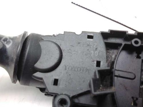 Steering column stalk TOYOTA AURIS Estate (_E18_) 1.8 Hybrid (ZWE186_, ZWE186R, ZWE186H) | BP17034456I23 