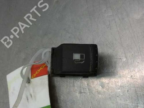 Used Switch VW PASSAT B5.5 (3B3) 2.5 TDI (150 hp) 3450076