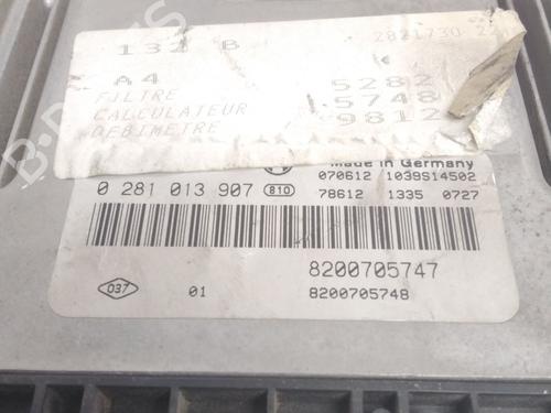 Engine control unit (ECU) RENAULT SCÉNIC II (JM0/1_) 1.9 dCi (JM0G, JM12, JM1G, JM2C) | BP30152406M57