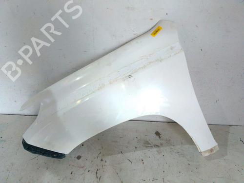 left-front-fenders-toyota-land-cruiser-prado-_j15_-2009-32414605 main image
