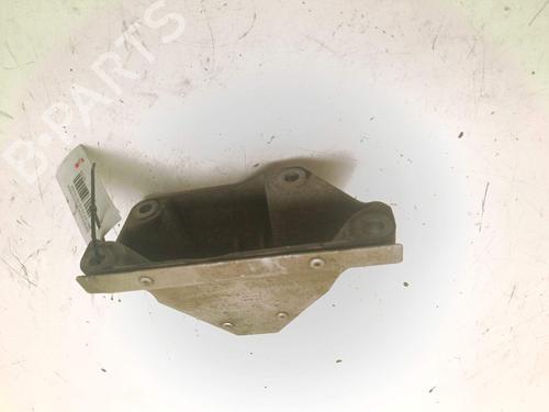 Used Engine mount Engine mount BMW 7 (F01, F02, F03, F04) 730 d (245 hp) 19313047 19313047