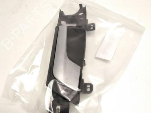 Front right interior door handle AUDI A3 (8P1) 2.0 TDI quattro | BP25226420I14 