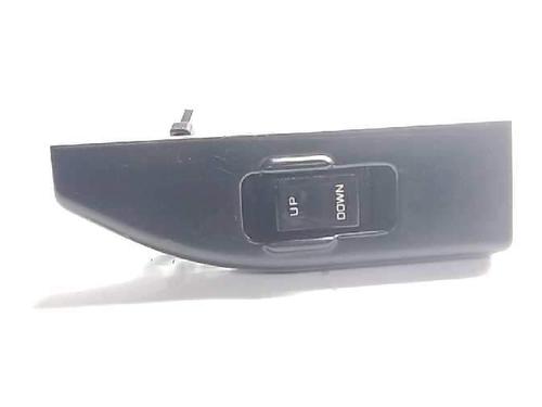 Used Right rear window switch Right rear window switch 10662353 10662353