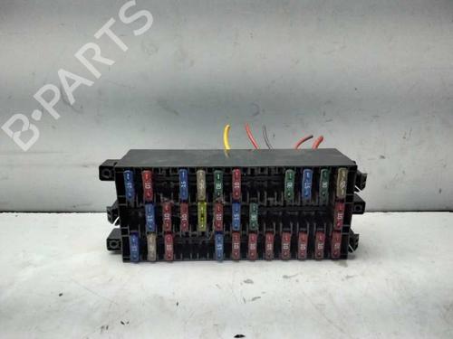 Used Fuse box RENAULT TRAFIC II Van (FL) [2001-2025]  17056340