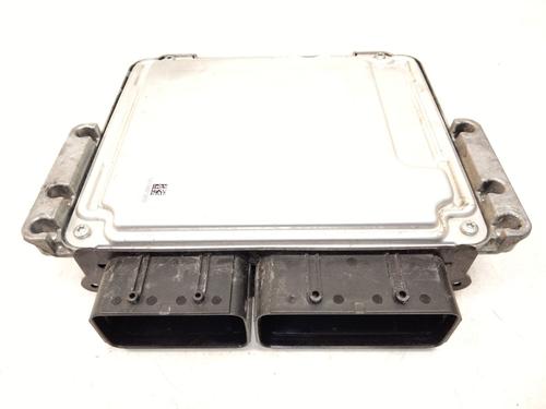 Used Engine control unit (ECU) OPEL VIVARO C Van (K0) 1.5 (120 hp) 30082061