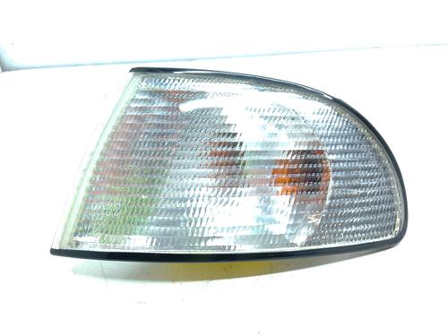 left-front-indicator-audi-a4-b5-8d2-1994-1995-1996-1997-1998-1999-2000-2001-36222789 main image