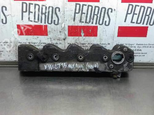 Used Valve cover Valve cover 14322842 14322842