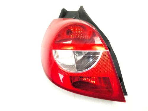 left-taillight-renault-clio-iii-br01-cr01-2005-2006-2007-2008-2009-2010-2011-2012-2013-2014-33977433 main image