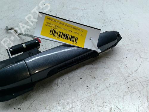 Used Front right exterior door handle TOYOTA COROLLA Verso (ZER_, ZZE12_, R1_) 1.8 (ZNR11_, ZNR11R) (129 hp) 31993027