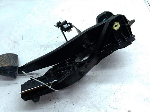 Used Break pedal Break pedal 30003143 30003143