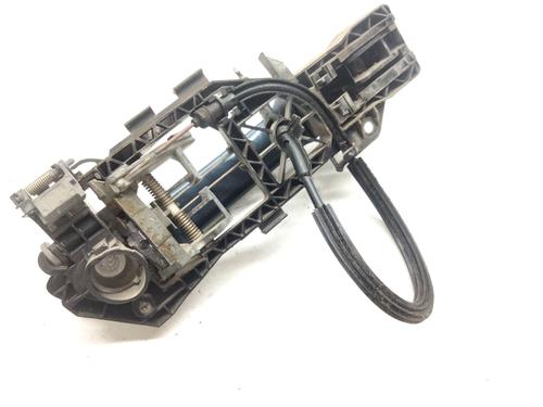 Rear left exterior door handle VW PASSAT B6 (3C2) 2.0 TDI | BP19086079C130 