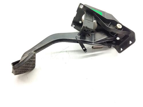 Used Break pedal Break pedal 18243403 18243403