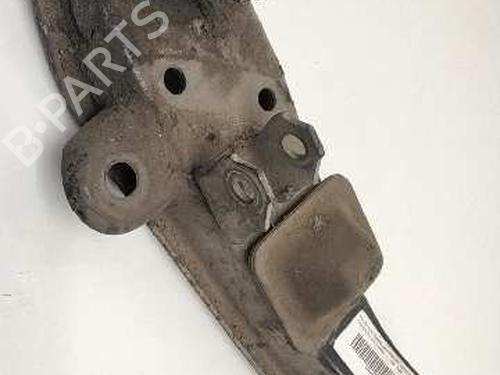 Used Right front suspension arm HYUNDAI H100 Van [1993-2007]  3130127