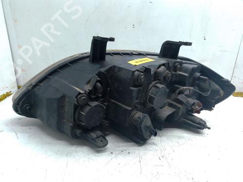 Phare droit SSANGYONG RODIUS I 2.7 Xdi 4WD (165 hp) 31805093