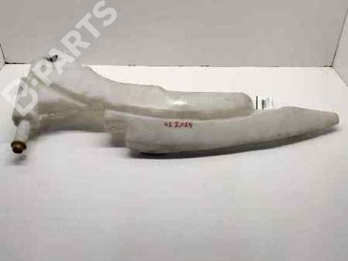 Used Windscreen washer tank Windscreen washer tank FORD FOCUS I (DAW, DBW) 1.6 16V (100 hp) 7423513 7423513