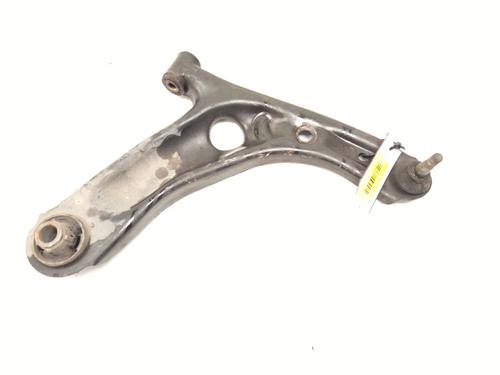 Used Right front suspension arm TOYOTA AYGO (_B1_) 1.0 (KGB10_, KGB10R) (68 hp) 24033709